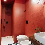 C'est La Vie Apartment *