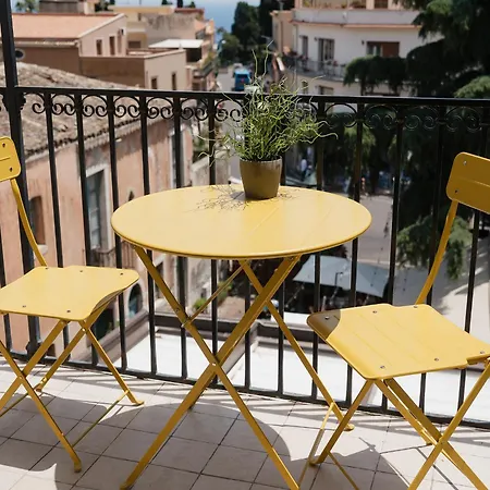 C'est La Vie Apartment Taormina