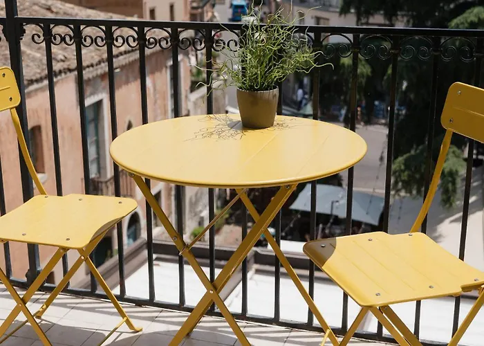 C'est La Vie Apartment Taormina